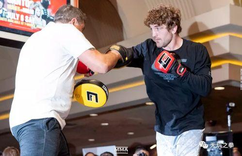 今日吃瓜体育生男友,揭秘校园恋情背后的甜蜜与挑战